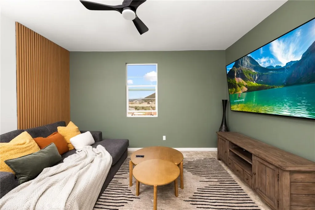 31768 Constellation Drive, Menifee, California 92586 home-pic-33